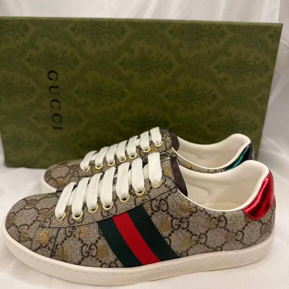Gucci Women's Brown Sneakers with Green and Red Accents - Picture 1 of 6